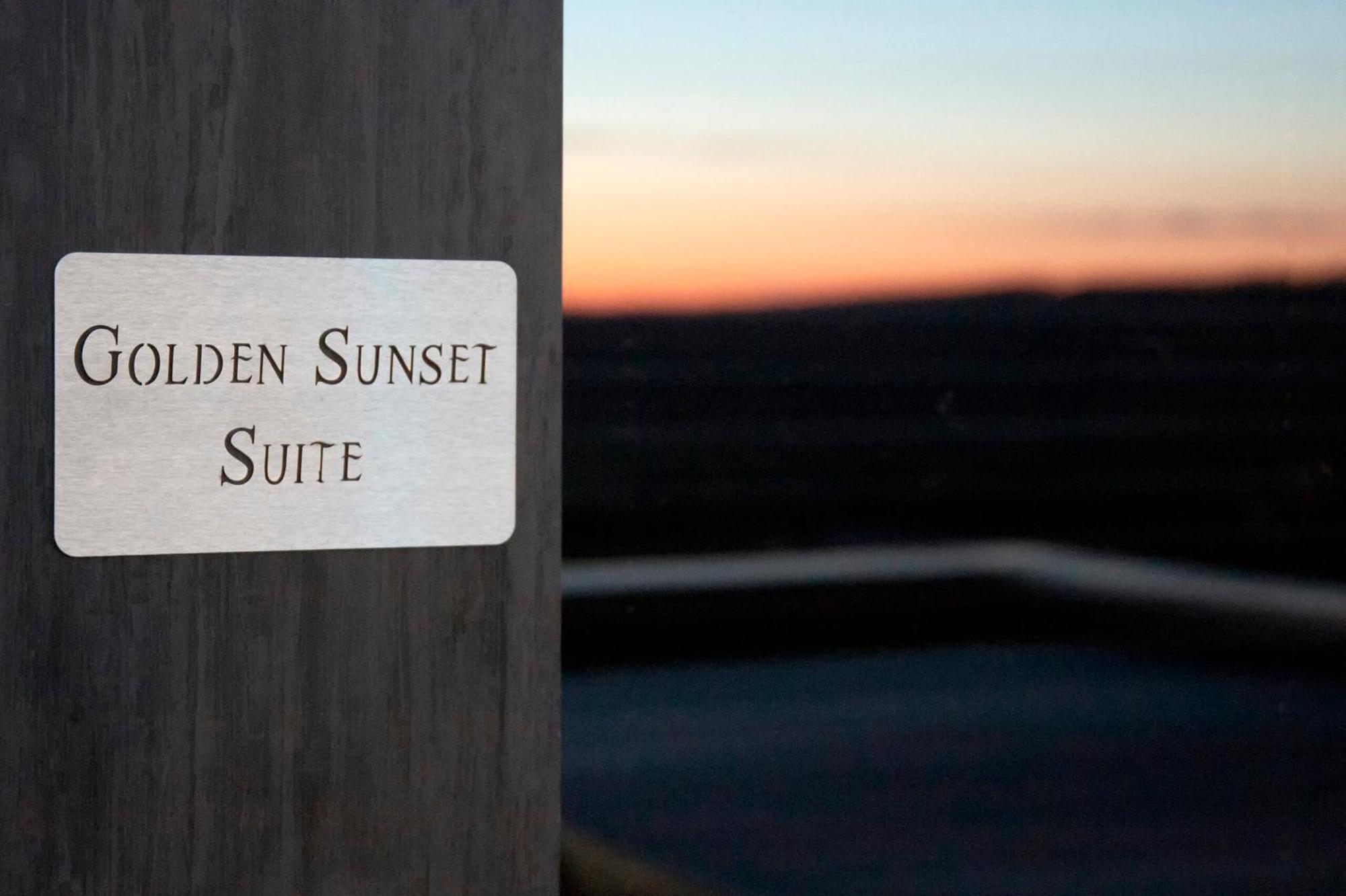 Golden Sunset Wellness Apartamento Recht